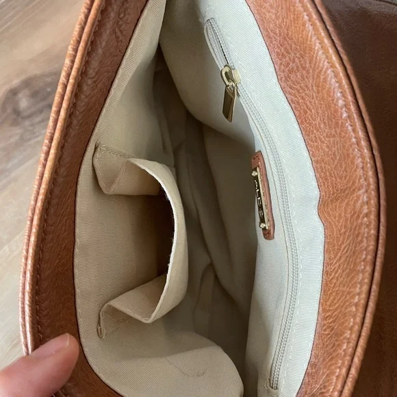 Aldo tan, cream and black cross body purse - Picture 4 of 5